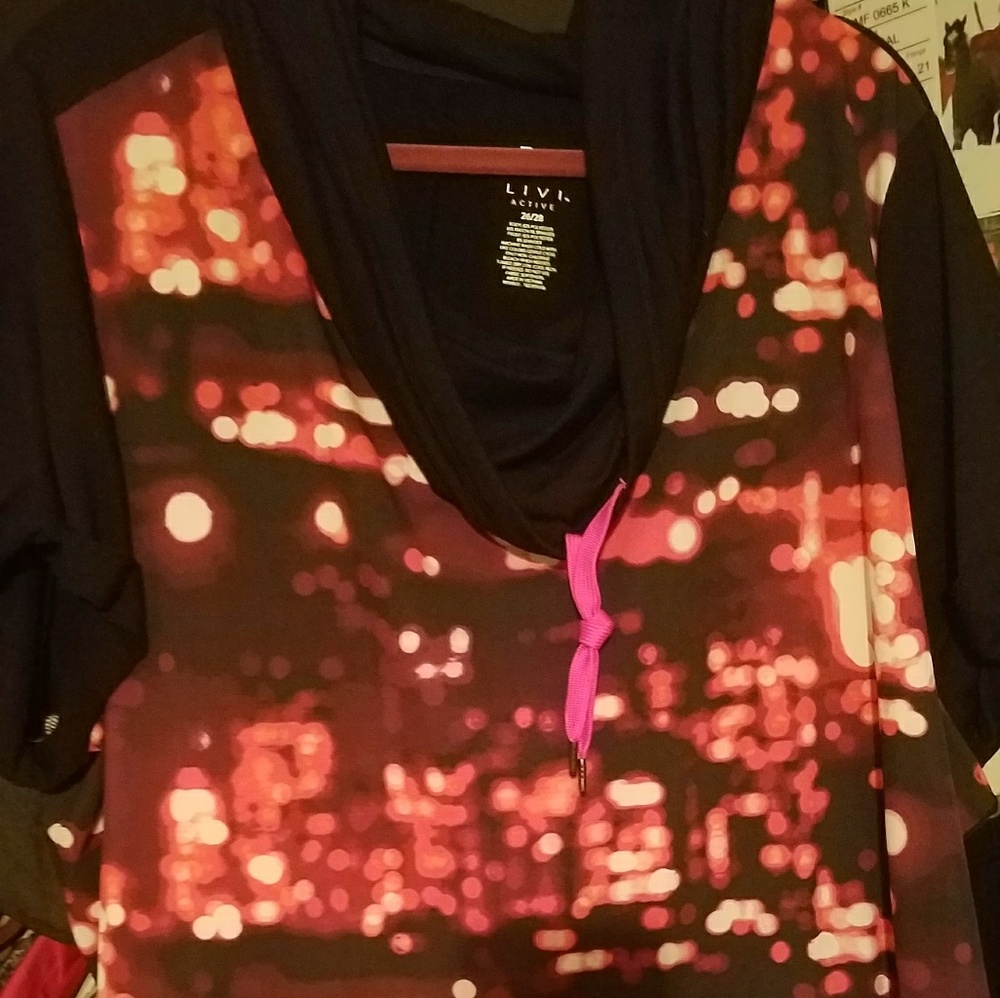Workout top.